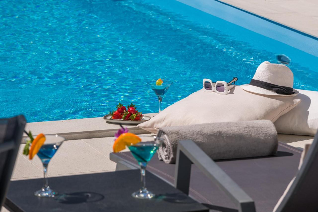 Celopeci Villa Oasis - Your Luxury Home Away From Home מראה חיצוני תמונה