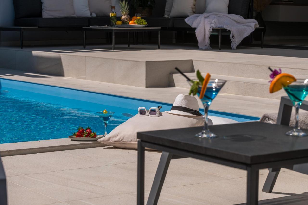 Celopeci Villa Oasis - Your Luxury Home Away From Home מראה חיצוני תמונה