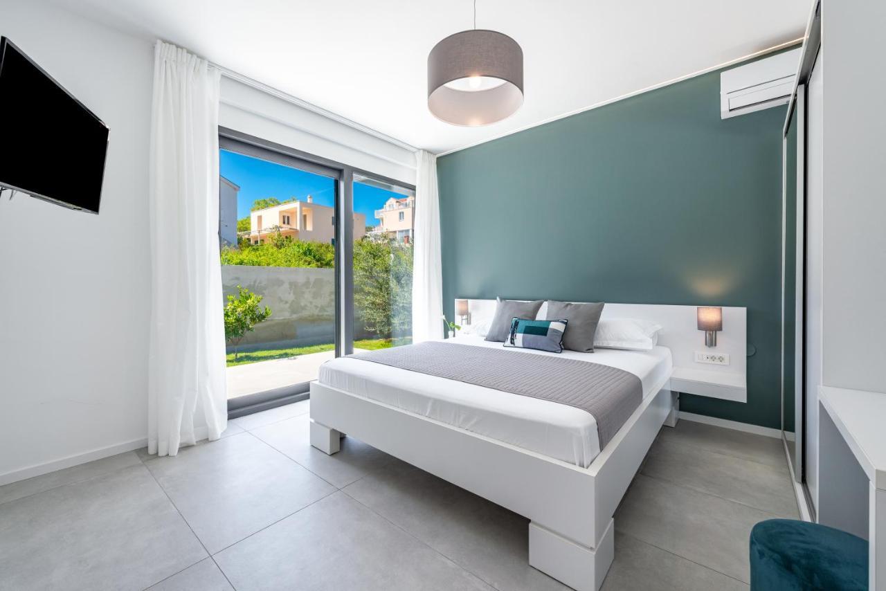 Celopeci Villa Oasis - Your Luxury Home Away From Home מראה חיצוני תמונה