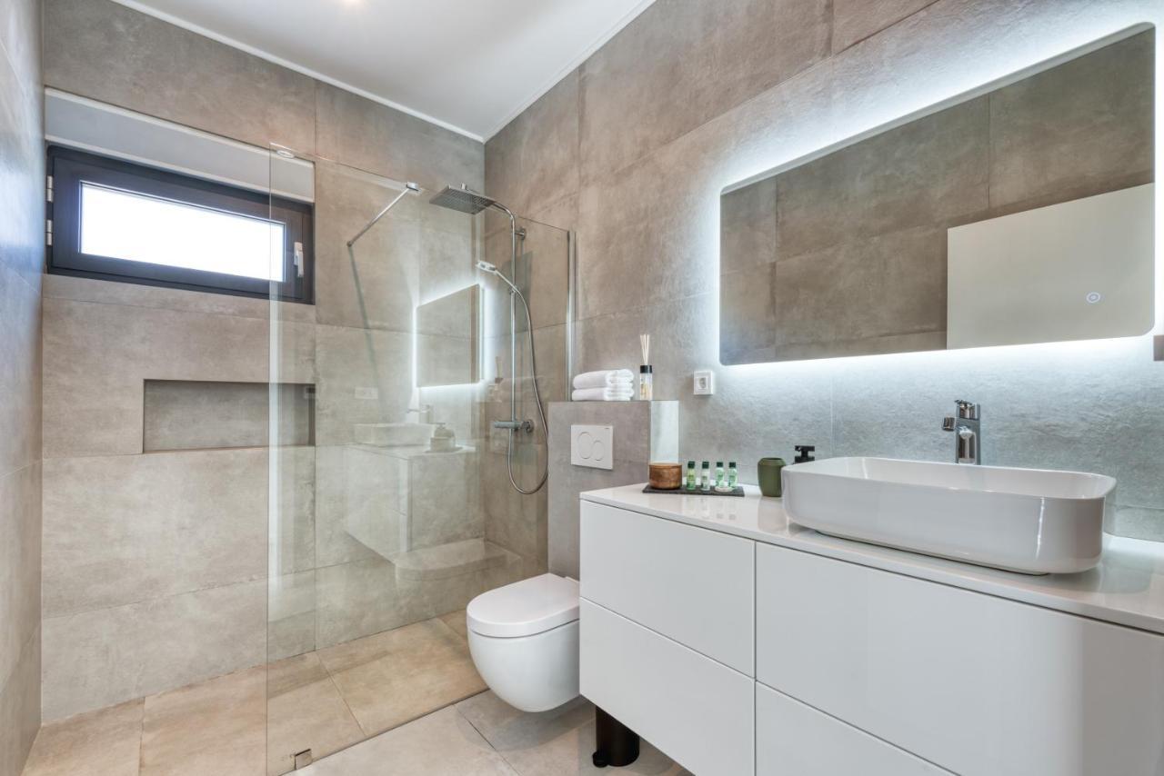 Celopeci Villa Oasis - Your Luxury Home Away From Home מראה חיצוני תמונה