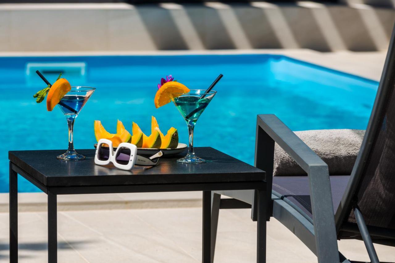Celopeci Villa Oasis - Your Luxury Home Away From Home מראה חיצוני תמונה