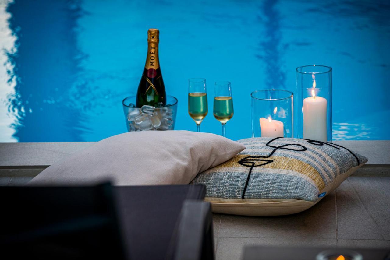 Celopeci Villa Oasis - Your Luxury Home Away From Home מראה חיצוני תמונה